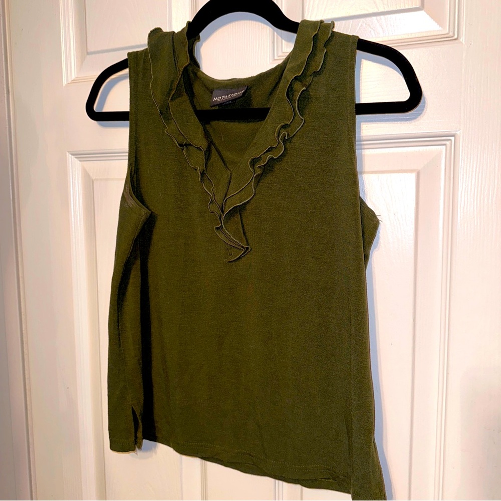 Womens Notations M Green Ruffled V-neck Knit Tank Top Rayon Blend